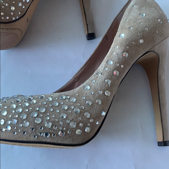 Vince Camuto Heels - Picture 3 of 3